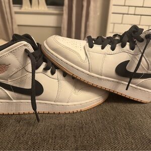 Nike Jordans size 5.5y like New